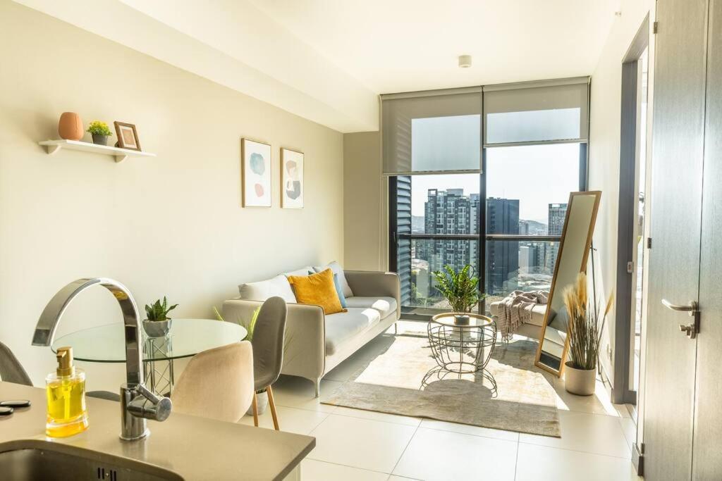 Rooftop Jacuzzi - 18Th Floor Apt City View Mata de Palo المظهر الخارجي الصورة